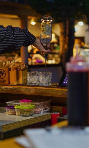 DRINK & FOOD